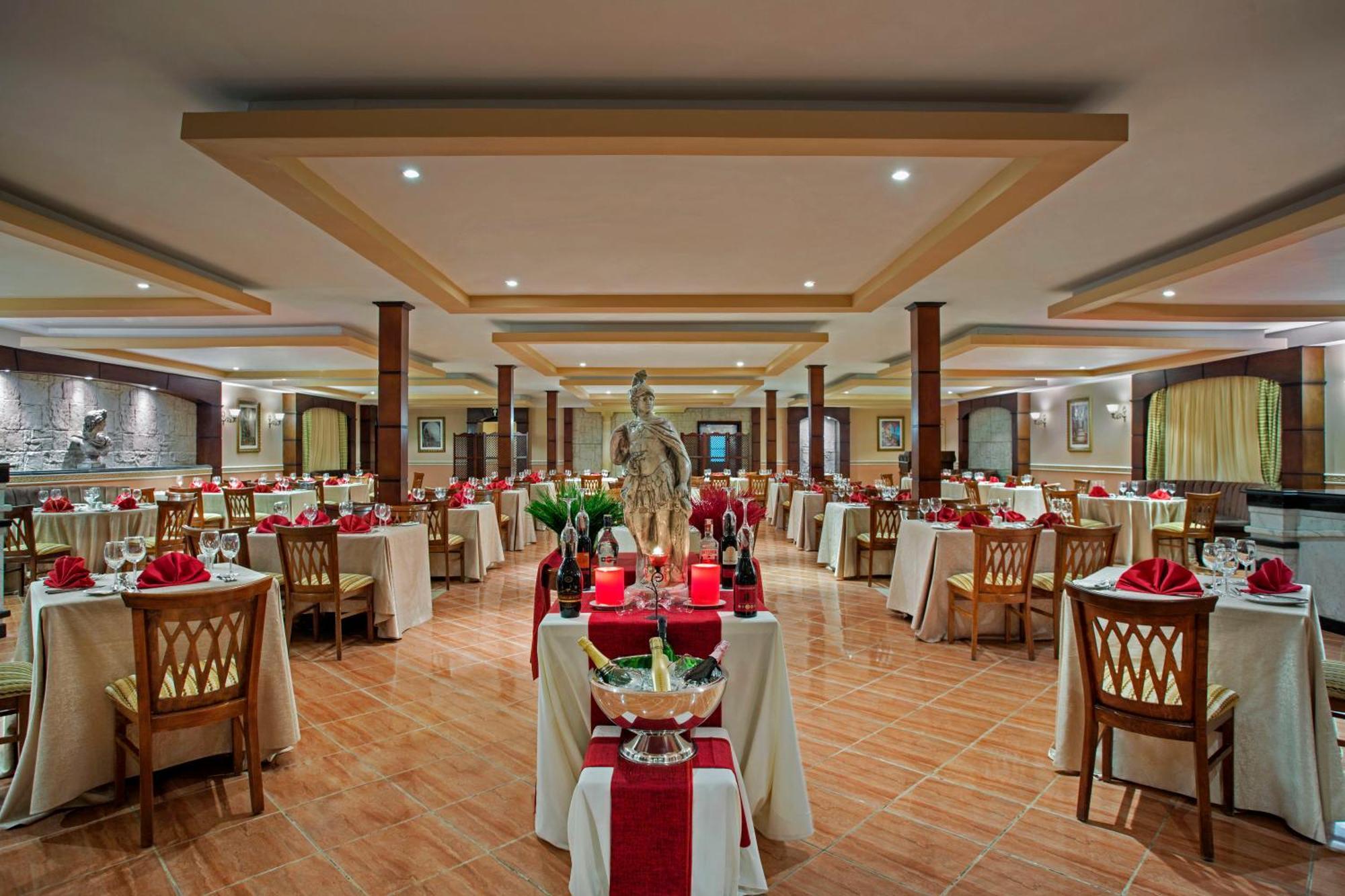 Sultan Gardens Resort Sharm El Sheikh Εξωτερικό φωτογραφία The restaurant of the Nile Dream